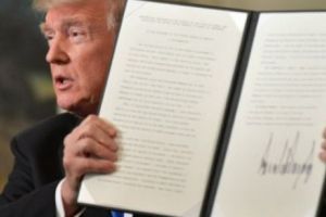Trump vrea să TAIE banii pentru palestinieni