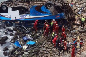 ACCIDENT ÎNFIORĂTOR la început de an! Aproape 50 de oameni AU MURIT