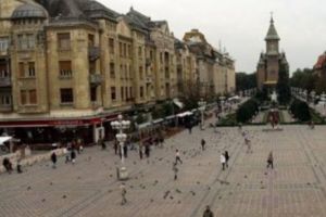 Piaţa Victoriei îşi schimbă faţa. Pavajul pus de comunişti va fi înlocuit