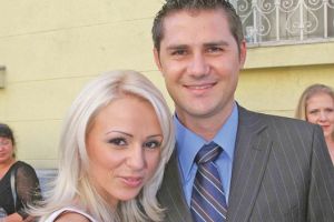 EXCLUSIV! Cum a aflat Catrinel că e înşelată: A primit un telefon! «Sunt iubita soţului tău de doi ani»