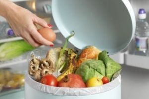 Legea privind diminuarea risipei alimentare a fost suspendată