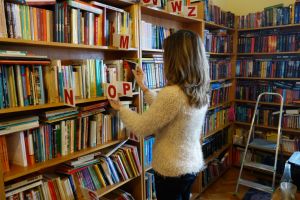 Cărţi în valoare de 500.000 de lei pentru Biblioteca Judeţeană ,,A.D. Xenopol” Arad