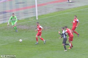 Fundaşul Iulian Iclănzan a refuzat Pandurii Tg. Jiu şi ACS Şirineasa pentru a continua la Performanţa Ighiu