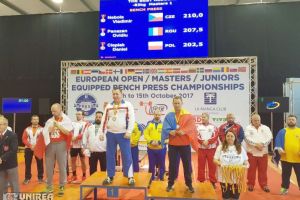În  anul Centenarului, Cetatea Marii Uniri la loc de cinste în sportul autohton! La Alba Iulia, finale naţionale la marş, powerlifting şi şah, plus debutul Turului Ciclist al României