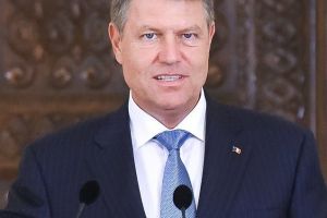 Klaus Iohannis a promulgat Legea bugetului de stat pe 2018. Ce vulnerabilităţi semnalează preşedintele