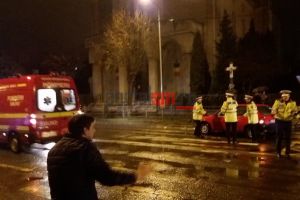FOTO. Accident grav în Soarelui. Doi pietoni loviţi pe trecere!