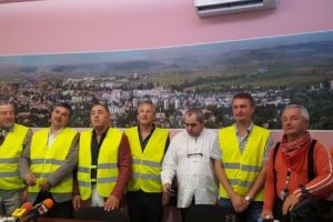 Susţinătorii Autostrăzii Iaşi-Tîrgu Mureş strâng rândurile