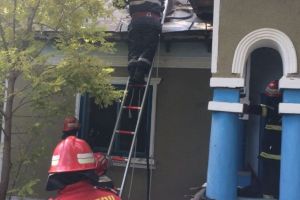 Pericol de incendiu la o primarie din judetul Tulcea (galerie foto)