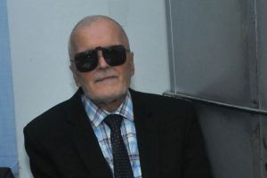 „Călătoriile şi scrisul mă ajută să trăiesc mai mult şi să mor mai puţin”