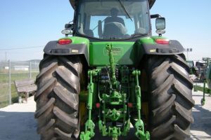 Tractoare neînmatriculate pe drumurile din judeţul Sibiu