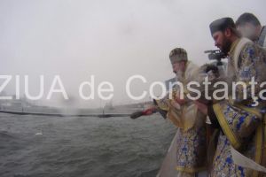 Programul slujbelor religioase de Boboteaza si Sfantul Ioan Botezatorul