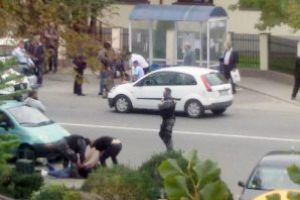 Încăierare cu bâte şi topoare la Bascov!