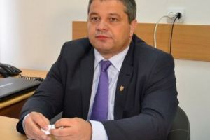 Bodog, în RĂZBOI cu susţinătorii campaniilor ANTI-VACCINARE