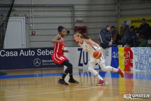 În weekend, în Sala Universităţii „1 Decembrie 1918”, CSU Alba Iulia, dublă importantă cu Olimpia Braşov, sâmbătă, ora 18.00, respectiv duminică, ora 13.00