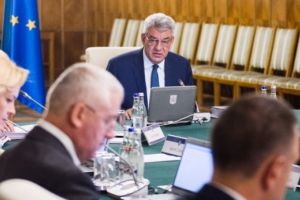 Guvernul Tudose ar putea fi restructurat: Vizaţi ar fi oamenii lui Dragnea