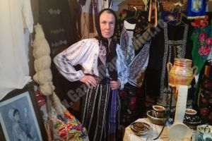 LUNGULEȚU: O bătrână vrea să construiască o replică a casei lui Ion Creangă, pentru a înfiinţa un muzeu