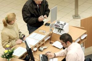 Economiile la bancă, pe repede înainte spre… zero