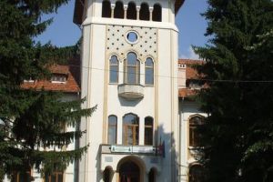 Un liceu va purta numele Regelui Mihai