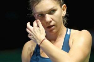 TENIS. Simona Halep - Irina Begu. DUEL românesc pentru un loc în FINALA turneului de la Shenzhen. LIVE SCORE