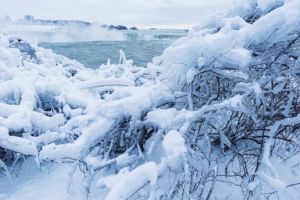 CICLONUL-BOMBĂ a UCIS deja 16 persoane, iar temperaturile SCAD sub -40 de grade!