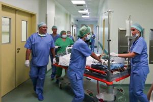 UPDATE. Copilul s-a împuşcat în maşină. Avea alice în ambele picioare