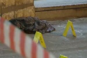 Agresor în libertate: Un tânăr a fost înjunghiat lângă staţia de metrou