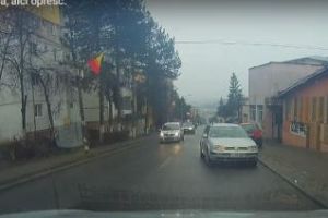 Șmecher de Cluj! Ce ce face cu astfel de şoferi - VIDEO