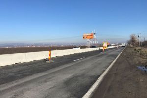 Separatoare de sens pe 3,2 kilometri între Braşov şi Hărman