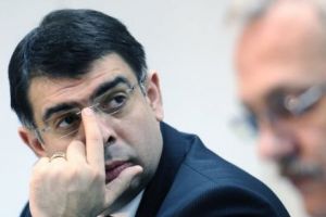 Surpriză în PSD pe legile justiţiei: Cazanciuc îi propune lui Iohannis o întâlnire la Cotroceni