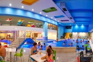 VIDEO FOTO Cea mai nouă piscină din Sibiu. Zona Aqua are 1.200 metri pătraţi