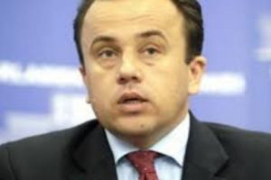 Liviu Pop, IRONIZAT pe Facebook, la prezentarea BILANȚULUI la 6 luni de mandat