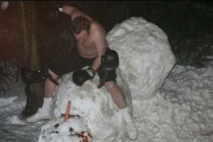 Iarna a dat naştere unor imagini SENZAȚIONALE. Cele mai COMICE şi TERIFIANTE instantanee - Galerie FOTO