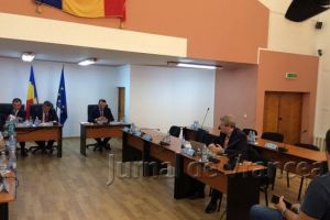 ULTIMĂ ORĂ: Scandal în Consiliul Local Focşani! Liberalii au părăsit şedinţa