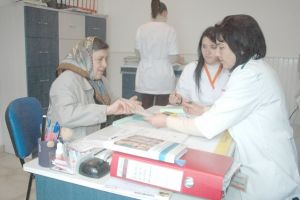 Apele s-au mai liniştit: Toţi medicii din judeţ au semnat contractele cu CJAS Vaslui