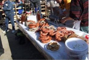 Au început pregătirile pentru Festivalul internaţional „Pomana Porcului”