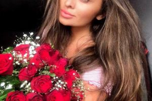 Femeia care a împărţit salonul de spital cu Monalisa rupe tăcerea. Te trec fiorii! :'( Ce s-a întâmplat cu tânăra de doar 26 de ani în ultimele clipe de viaţă