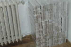 Arest preventiv pentru cei doi reşiţeni prinşi cu sute de mii de ţigarete de contrabandă