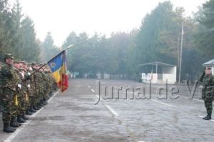 FOTO: A început un nou an de instrucţie militară