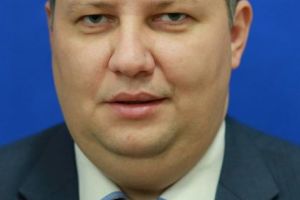 Doi miniştri vin astăzi la Piteşti