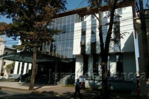 Buluc la plata taxelor şi impozitelor locale