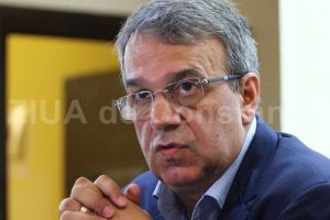 Tinerii liberali ii cer demisia senatorului Chitac: Ei fac dezvaluiri din culisele campaniei electorale pentru parlamentare