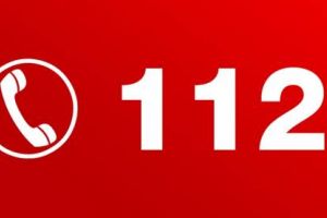 Ambulanta folosita pe post de taxi de o tanara care a sunat la 112 si a cerut ajutor dupa ce ar fi incercat sa se sinucida. Incredibil ce s-a intamplat la spital