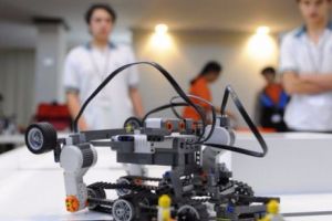 TEHNOLOGIE de ultimă oră, roboţi şi dispozitive inteligente la salonul CES de la Las Vegas