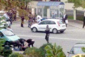 Răfuială cu pistoale, topoare şi răngi la Bascov!