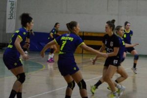 Handbalişti mureşeni la loturile de juniori