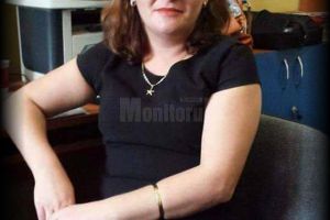 O profesoară de la Colegiul Economic „Dimitrie Cantemir” a încetat din viaţă la vârsta ...