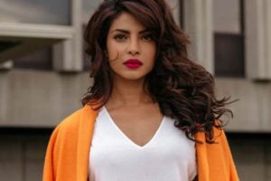 Femeia fără riduri: care sunt cele 2 ingrediente pe care le foloseşte pentru înfrumuseţare?