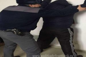 Dealer de droguri oprit la ieşirea din ţară de la Cenad