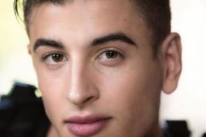 BOMBĂ! Un român a devenit primul star PORNO din Islanda - FOTO