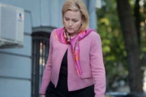 S-a deschis CUTIA PANDOREI! Cine MINTE în SCANDALUL MOMENTULUI? Carmen Dan, contrazisă de Parchetul Capitalei în cazul poliţistului pedofil. Noi informaţii!